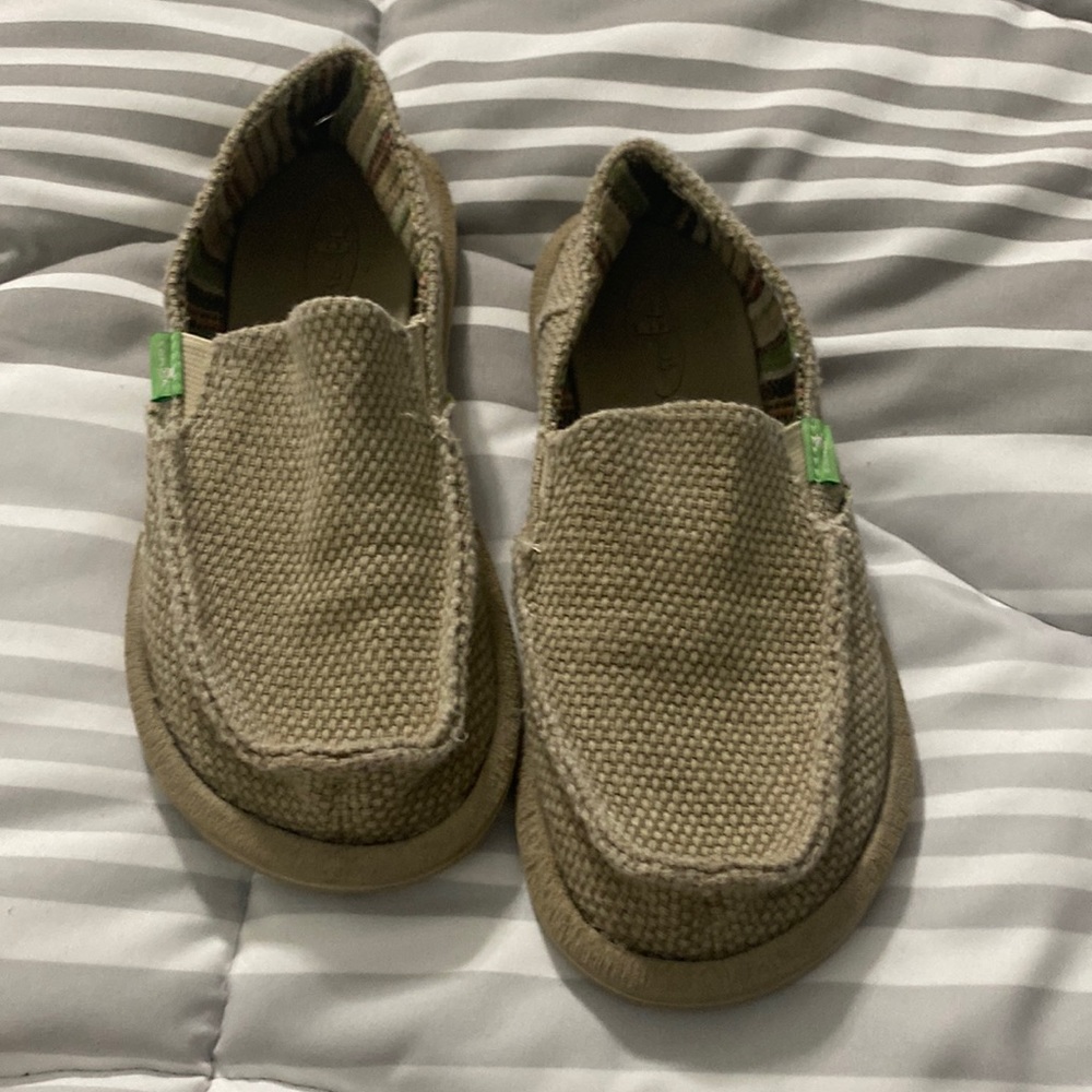 Sanucks size youth 1 excellent condition